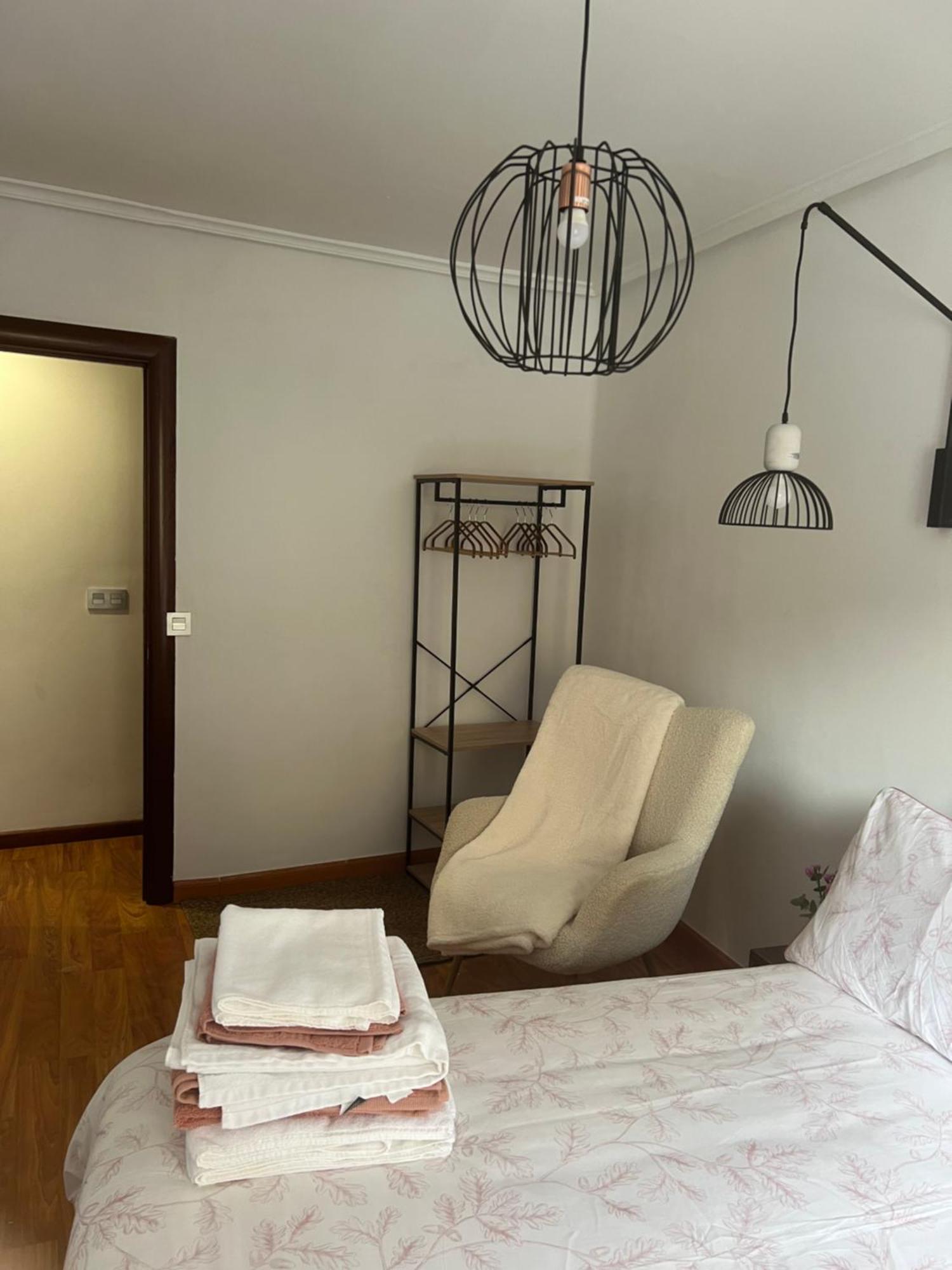 Apartamento Turistico San Nicolas Avilés Екстериор снимка